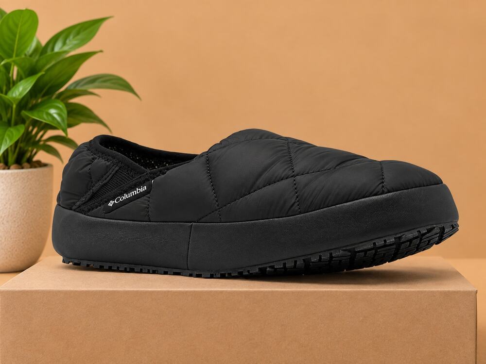 USED Columbia Men's Omni Heat Lazy Bend Moc, Black/White, 10 US
